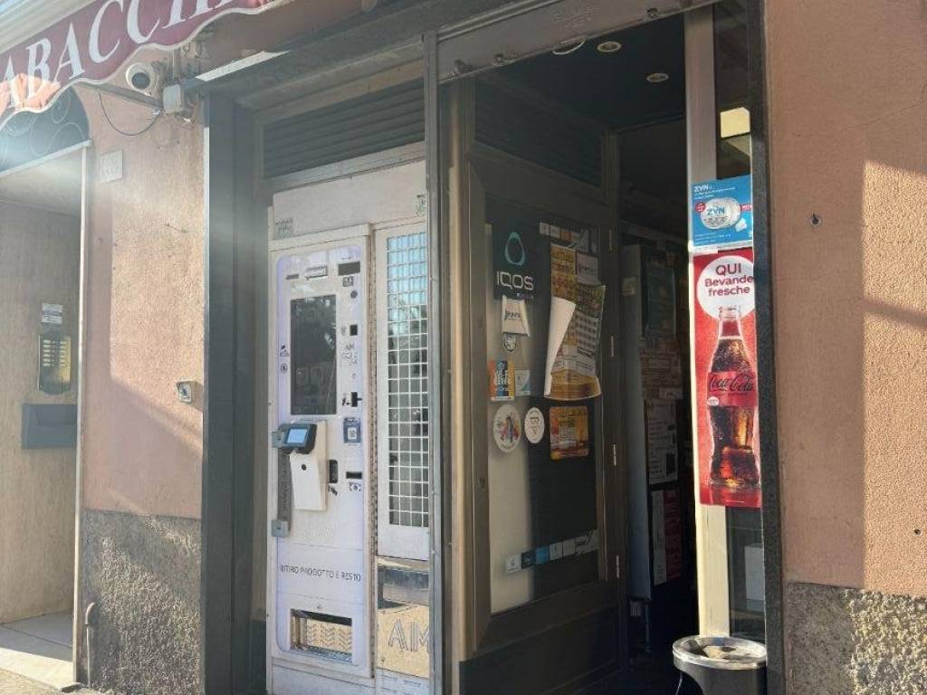negozio in vendita a Genova in zona Pegli