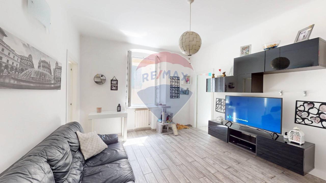 appartamento in vendita a Genova in zona Sestri Ponente