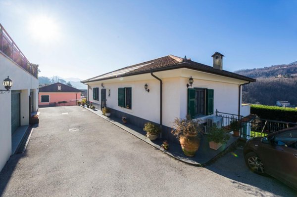 appartamento in vendita a Genova in zona Pontedecimo
