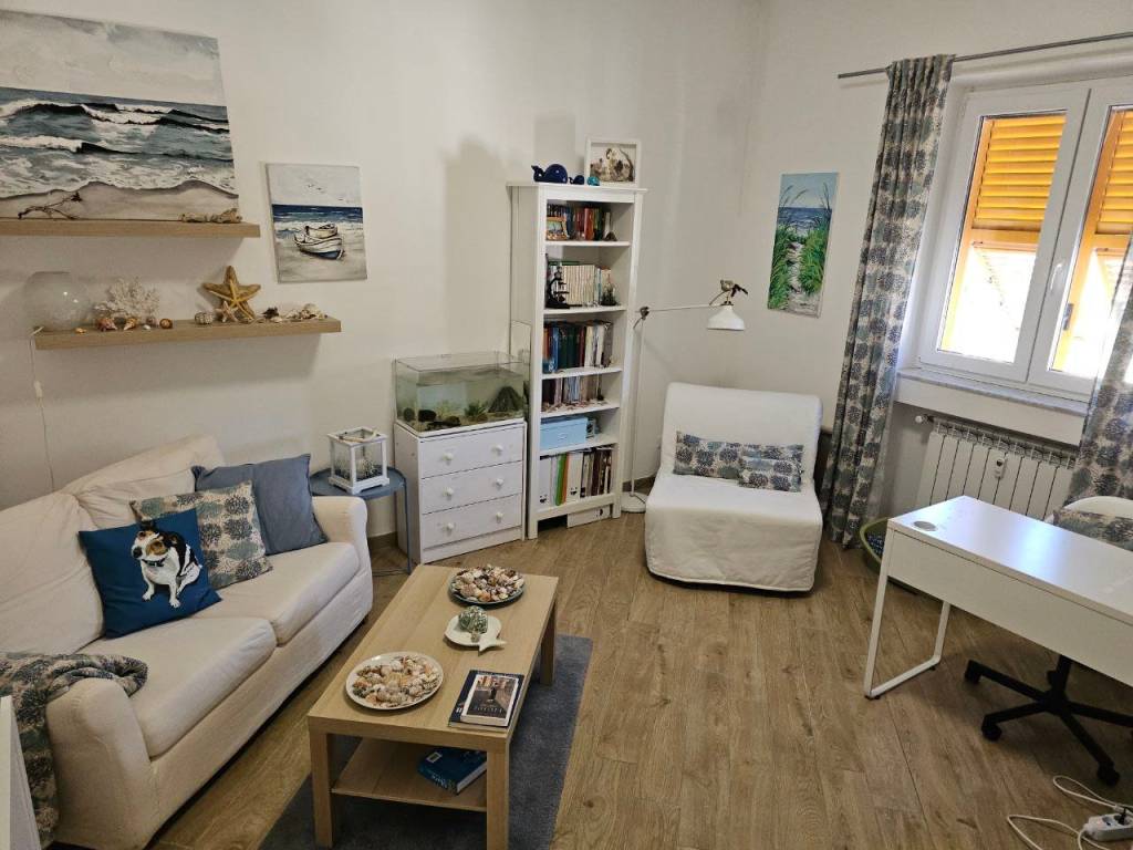 appartamento in vendita a Genova in zona Struppa