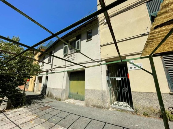 appartamento in vendita a Genova in zona Quezzi