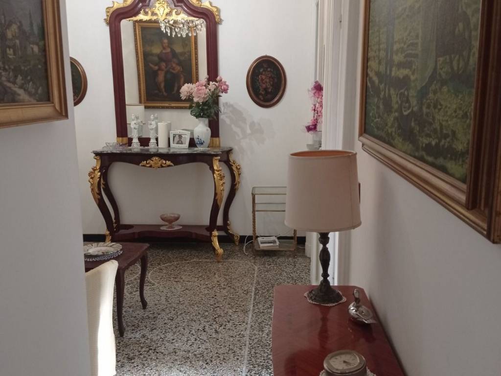 appartamento in vendita a Genova in zona San Martino