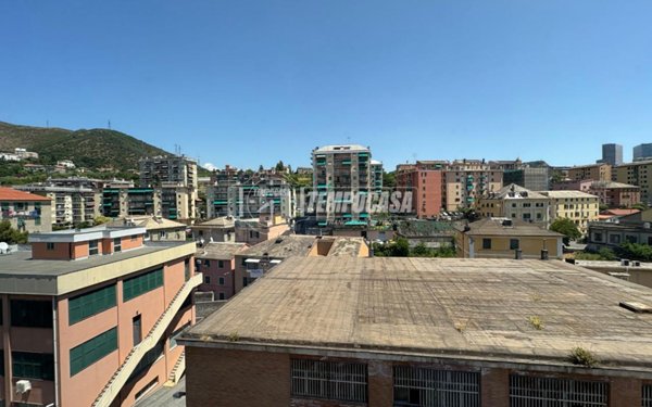 appartamento in vendita a Genova in zona Cornigliano