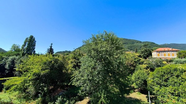 appartamento in vendita a Genova in zona Struppa