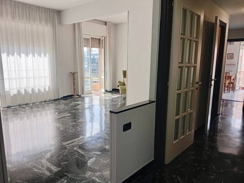appartamento in vendita a Genova in zona San Martino