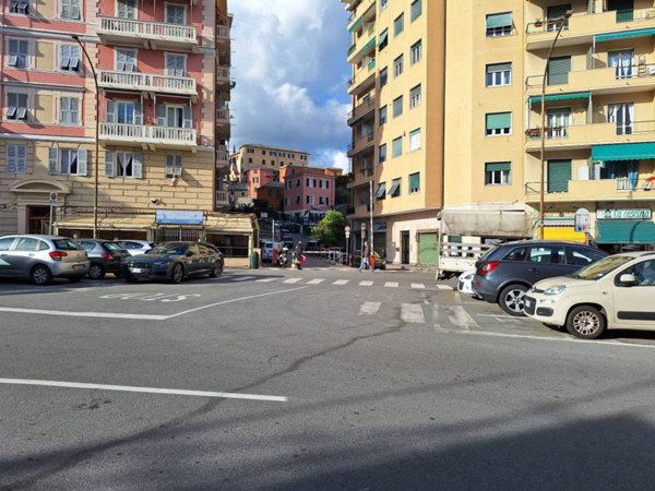 appartamento in vendita a Genova in zona DiNegro