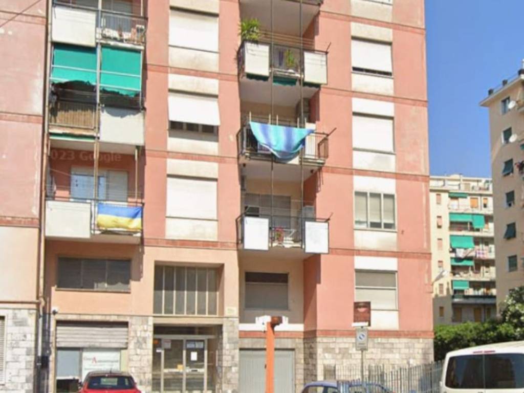 appartamento in vendita a Genova in zona Palmaro / Pra'