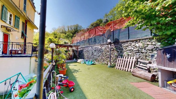 appartamento in vendita a Genova in zona Pontedecimo