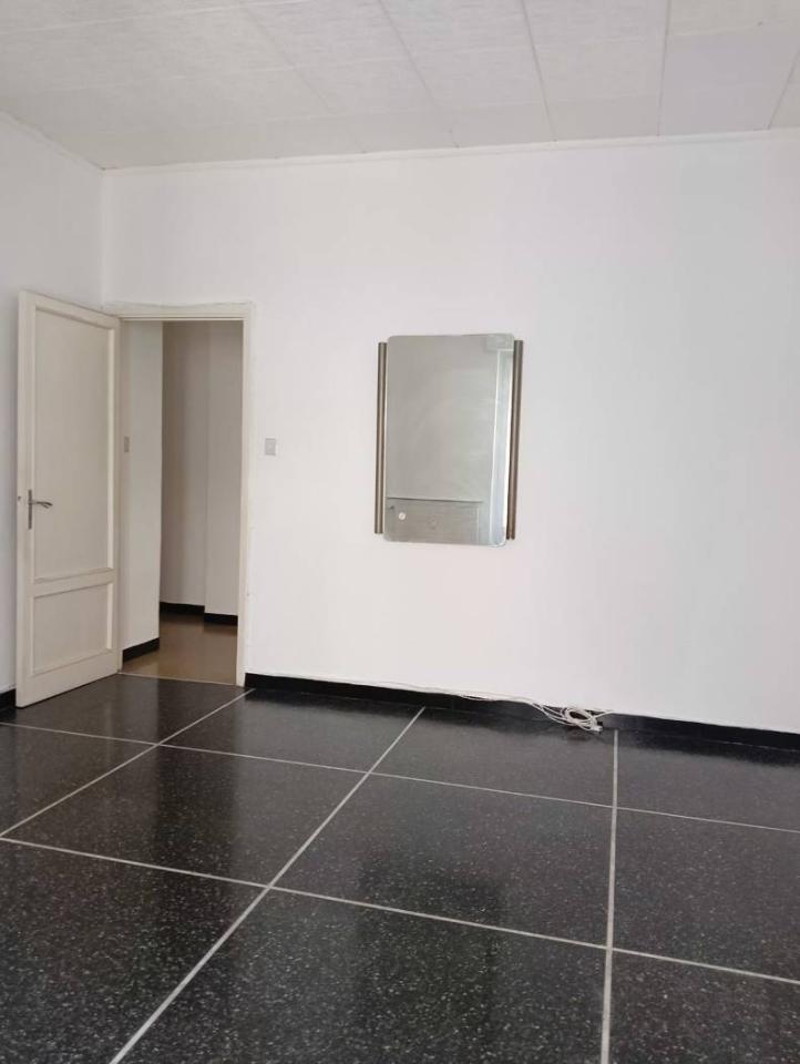 appartamento in vendita a Genova in zona Molassana