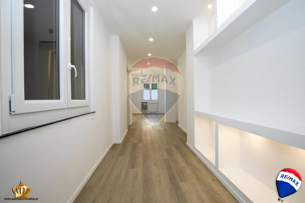 appartamento in vendita a Genova in zona Marassi