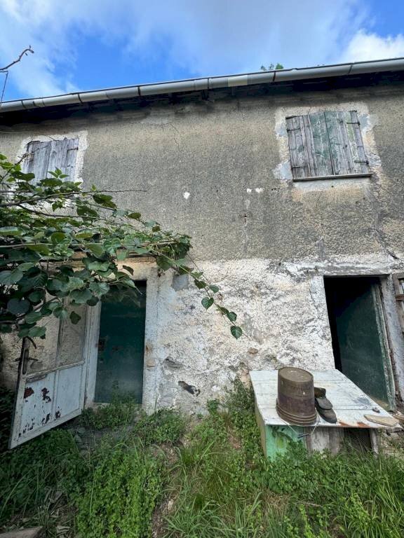 casale in vendita a Genova in zona Sestri Ponente