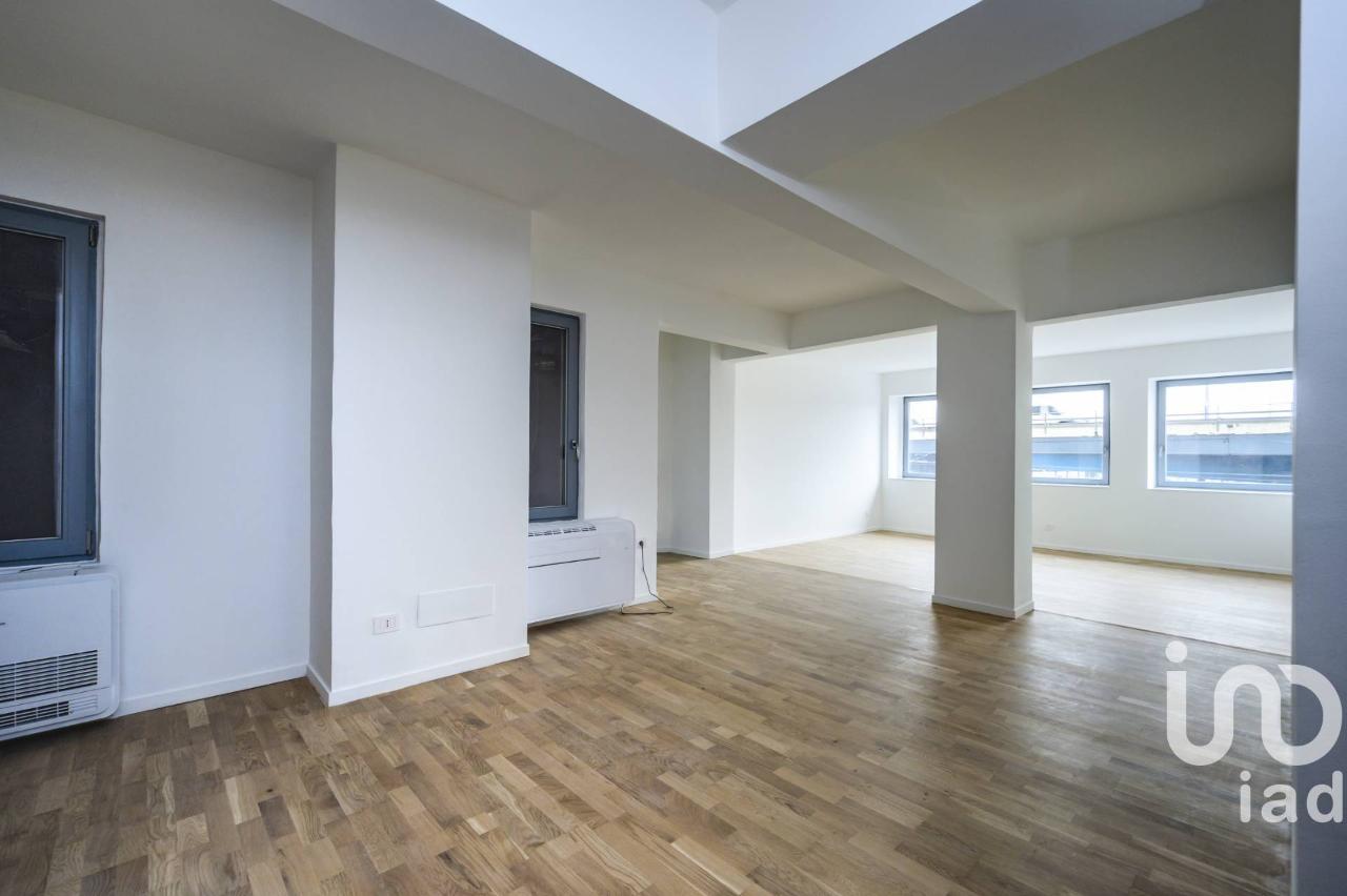 appartamento in vendita a Genova in zona Lagaccio / Granarolo