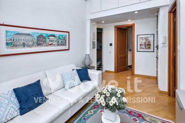 appartamento in vendita a Genova in zona Castelletto