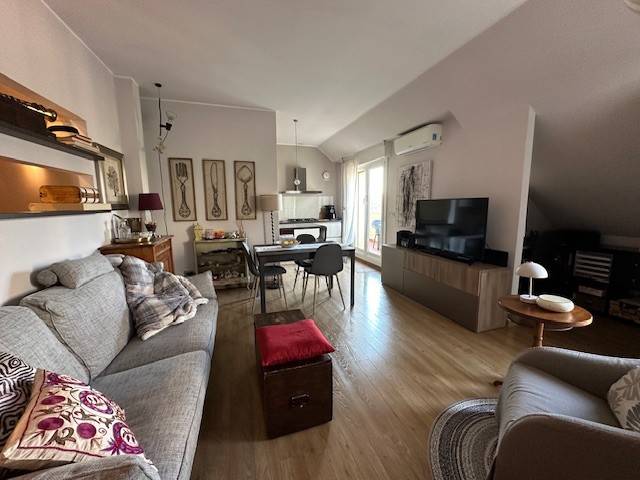 appartamento in vendita a Genova in zona Marassi