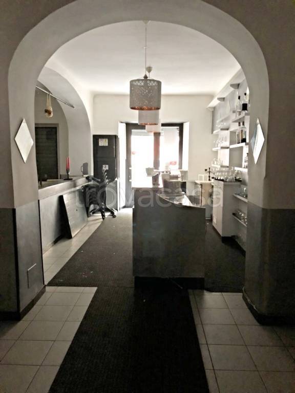 negozio in vendita a Genova in zona Marassi