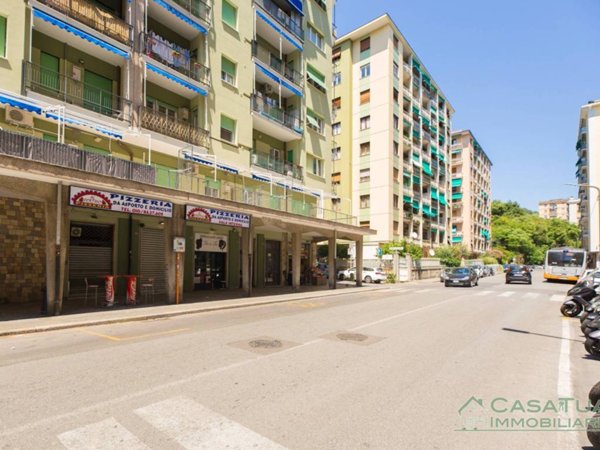 appartamento in vendita a Genova in zona Marassi
