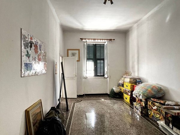 appartamento in vendita a Genova in zona Sturla