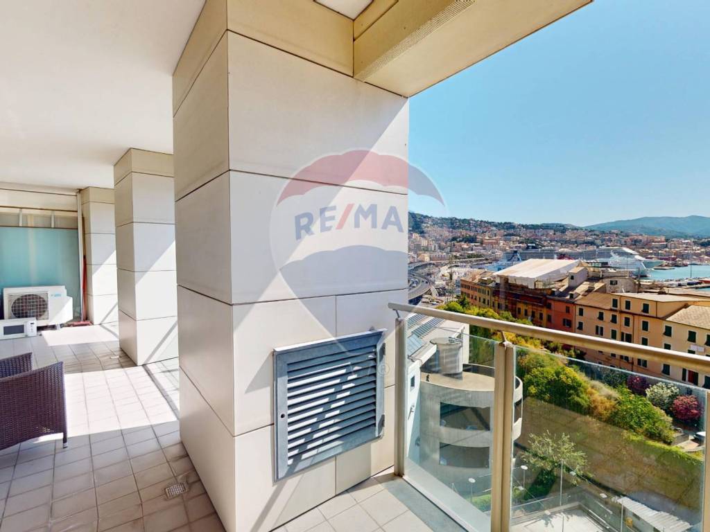 appartamento in vendita a Genova in zona San Benigno