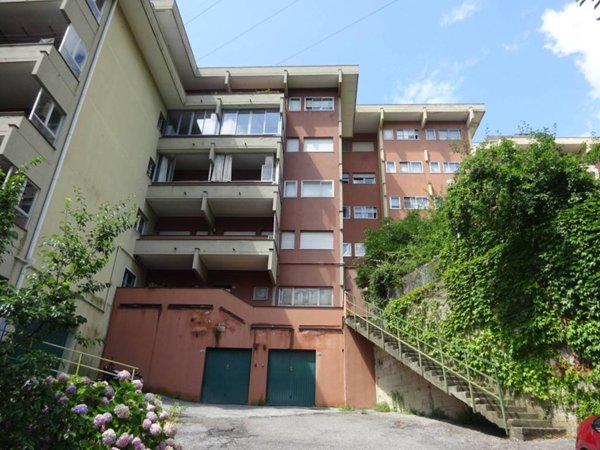appartamento in vendita a Genova in zona Lagaccio / Granarolo