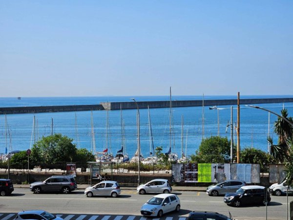 appartamento in vendita a Genova in zona Multedo