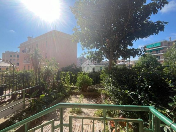appartamento in vendita a Genova in zona Nervi