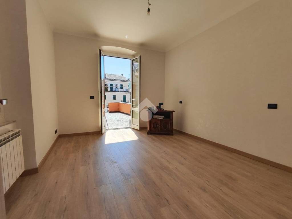 appartamento in vendita a Genova in zona Sestri Ponente