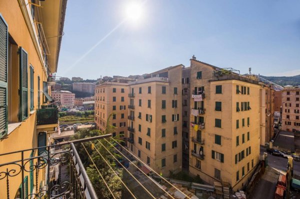 appartamento in vendita a Genova in zona Marassi