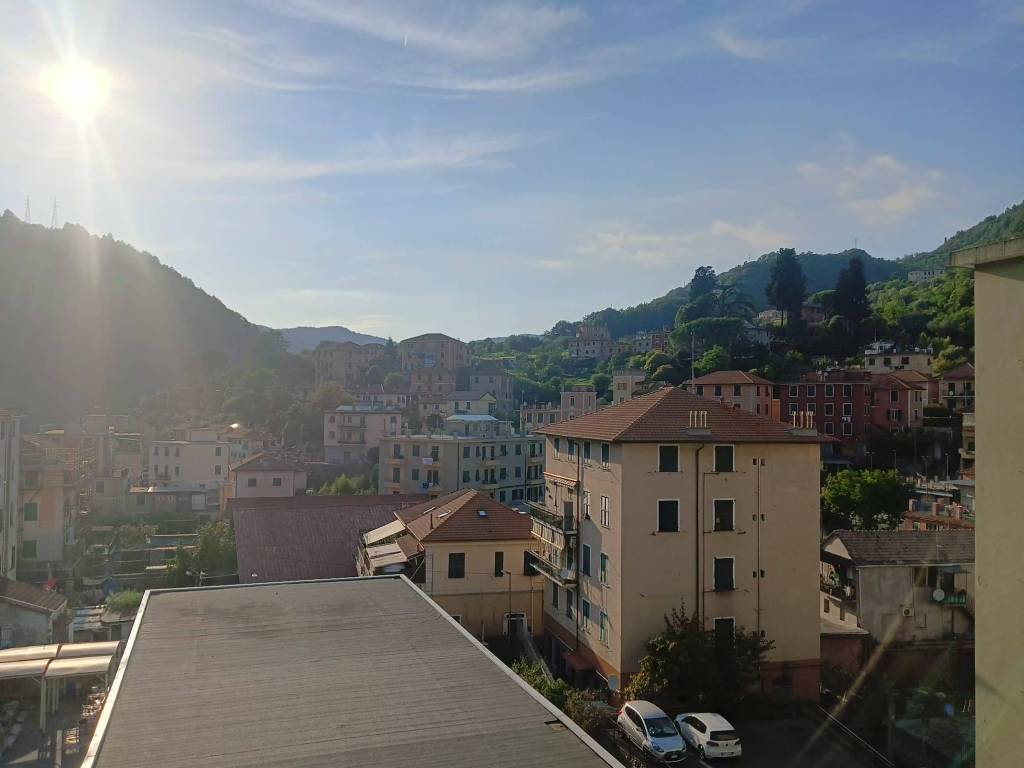 appartamento in vendita a Genova in zona Struppa