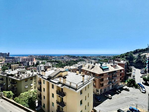 appartamento in vendita a Genova in zona Quezzi