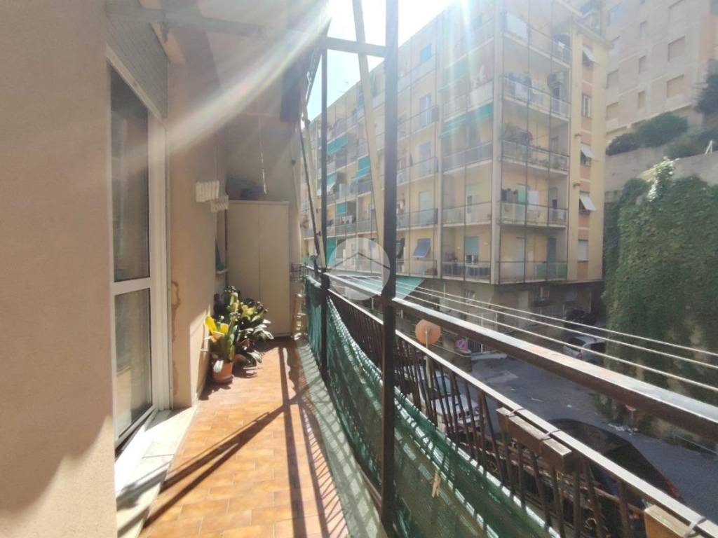 appartamento in vendita a Genova in zona Marassi