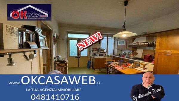 casa indipendente in affitto a Genova