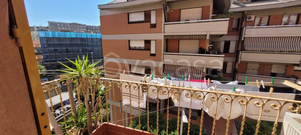 appartamento in vendita a Genova in zona Sturla
