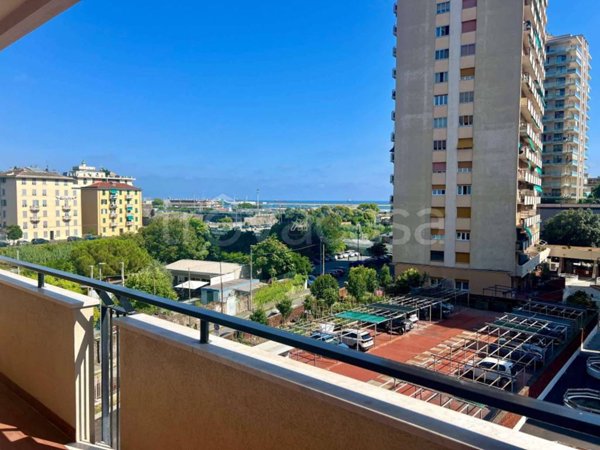 appartamento in vendita a Genova in zona Pegli