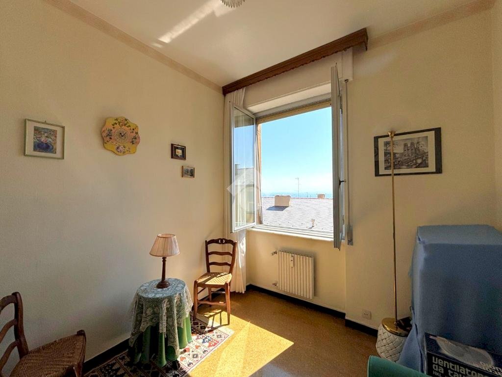 appartamento in vendita a Genova in zona Oregina