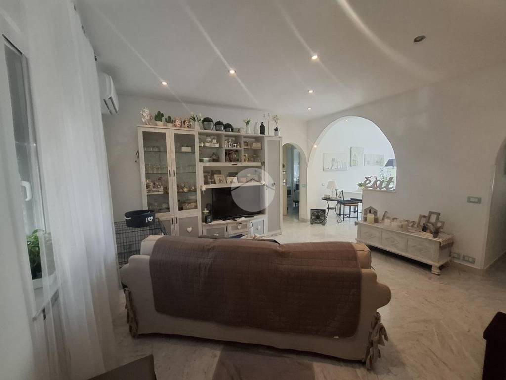 appartamento in vendita a Genova in zona Certosa