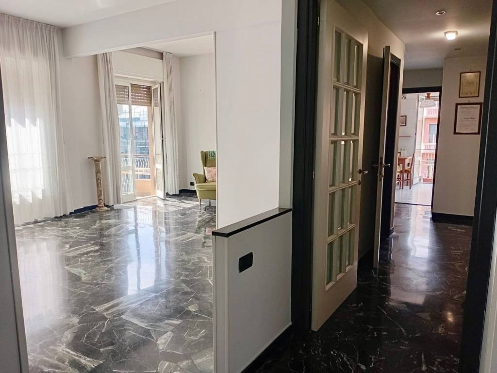 appartamento in vendita a Genova in zona San Martino