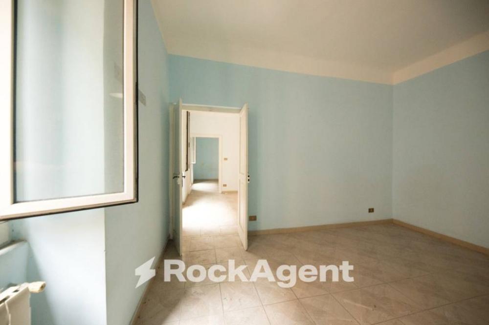 appartamento in vendita a Genova in zona Cornigliano