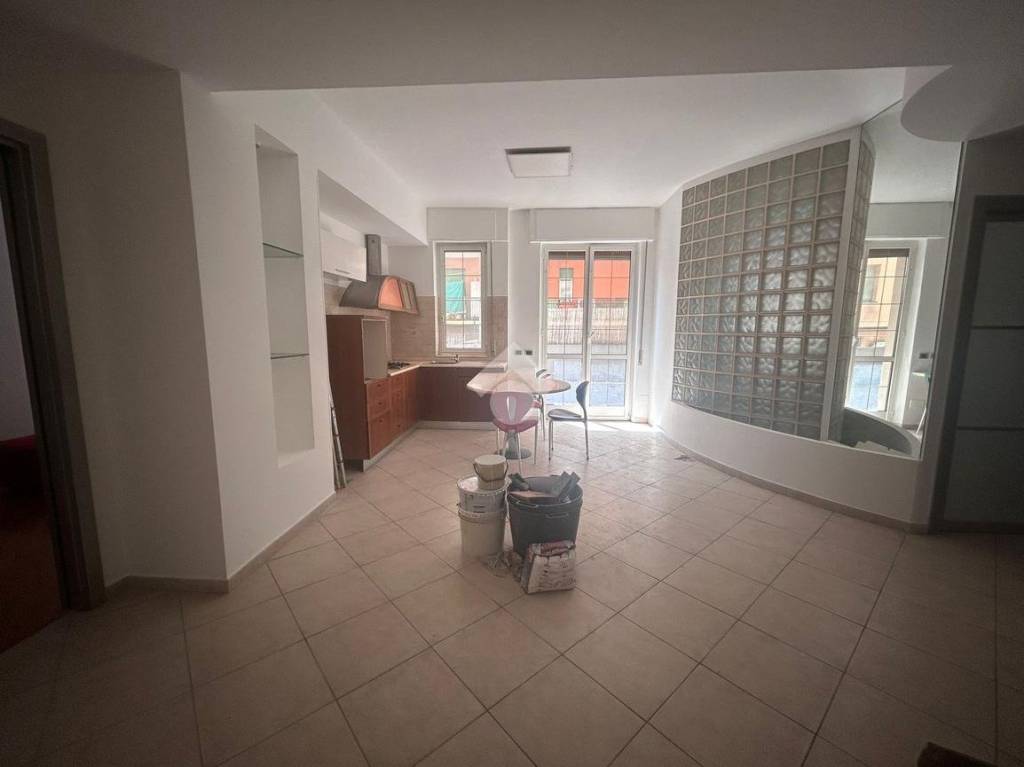 appartamento in vendita a Genova in zona Staglieno