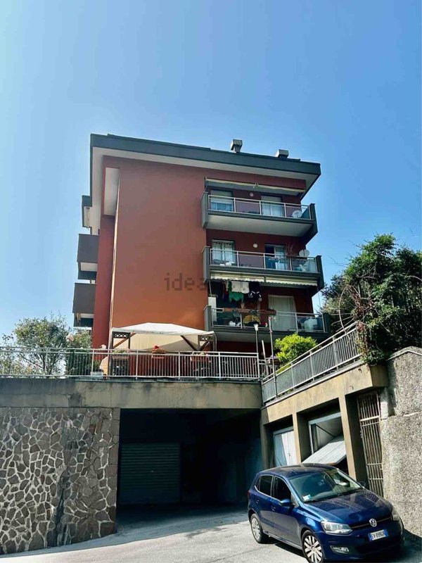 appartamento in vendita a Genova in zona San Gottardo/Sant'Eusebio