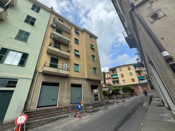 appartamento in vendita a Genova in zona Pontedecimo