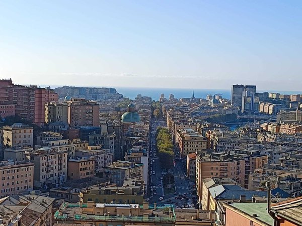 appartamento in vendita a Genova in zona Marassi