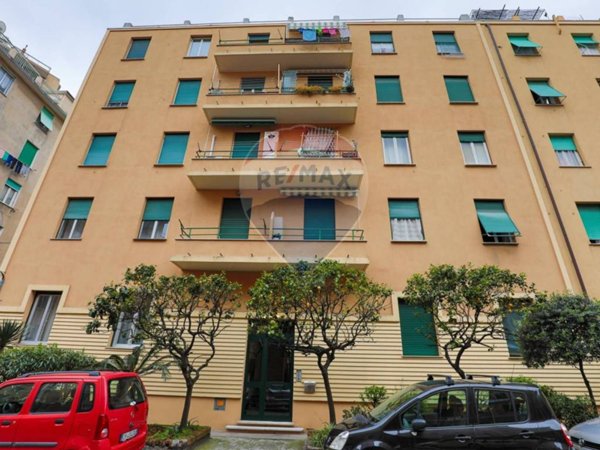 appartamento in vendita a Genova in zona Pegli