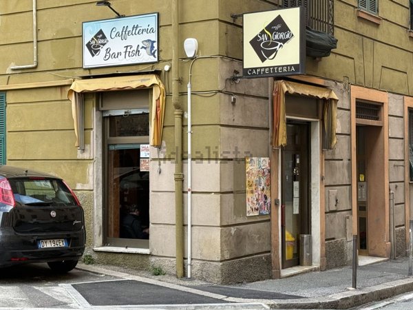 casa indipendente in vendita a Genova in zona Sampierdarena