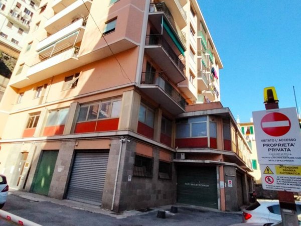 appartamento in vendita a Genova in zona Marassi