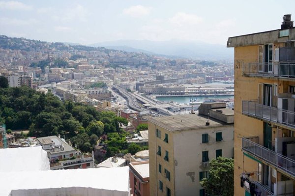 appartamento in vendita a Genova in zona Sampierdarena