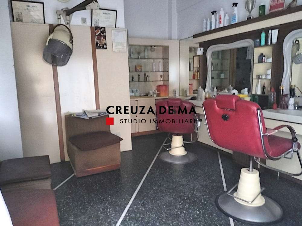 negozio in vendita a Genova