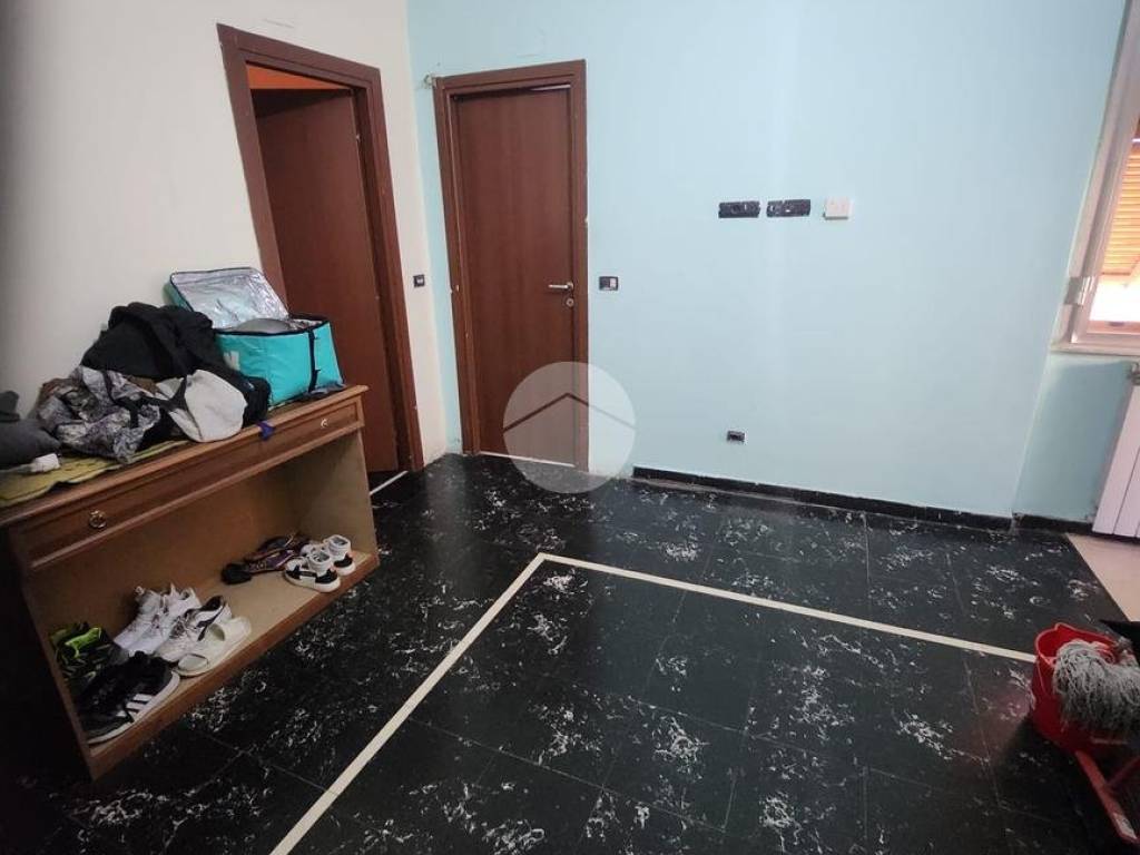 appartamento in vendita a Genova in zona Certosa