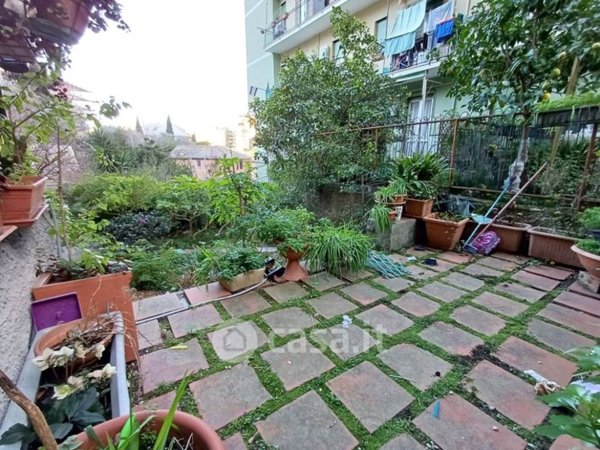 appartamento in vendita a Genova in zona San Martino