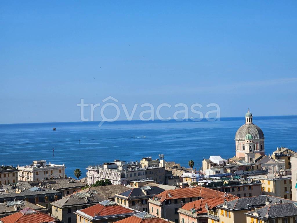 appartamento in vendita a Genova in zona Pegli