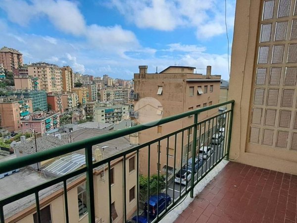 appartamento in vendita a Genova in zona Marassi